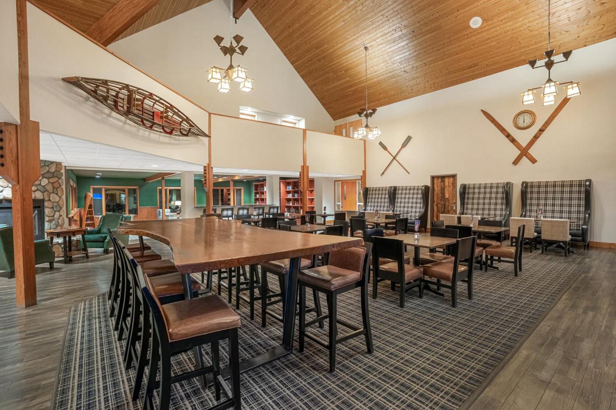 Holiday Inn Express & Suites Hayward By Ihg Luaran gambar